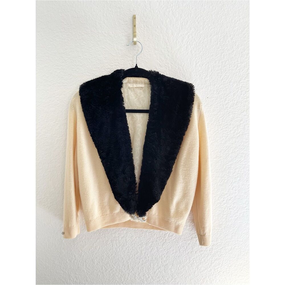 Flier Furs Vintage Women's Cream Cardigan Sweater with Black Faux Fur Collar